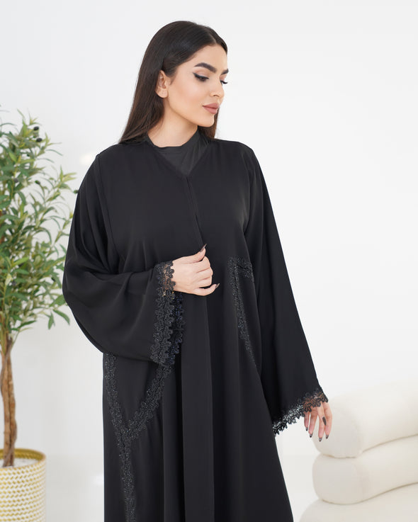 Dantel Abaya
